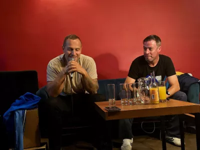 Jure Košir (levo) in Klemen Klemen sta obujala spomine na začetke slovenske hip-hop scene. F Nika