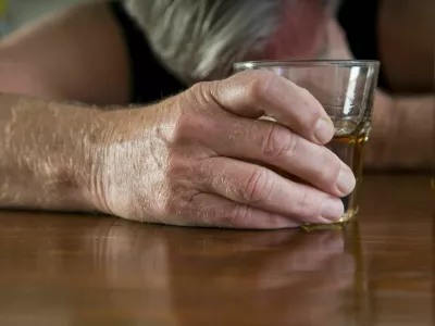 alcoholism alkohol pijača pijan