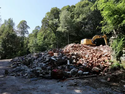 Bellvue Tivoli, rušenje