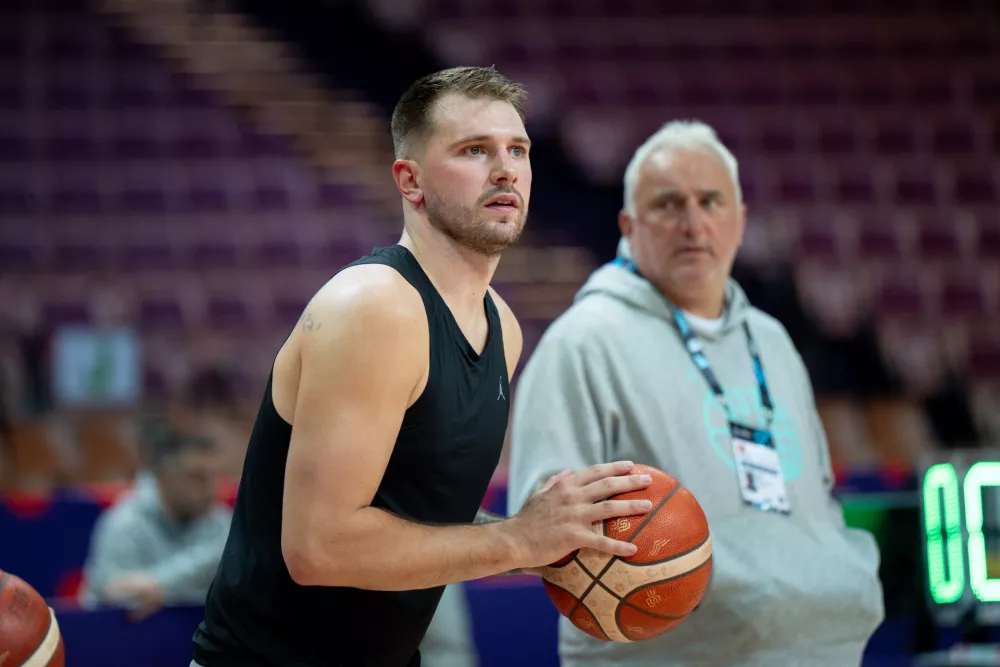 Luka Doncic trains with the Slovenia national basketball team ahead of the FIBA EuroBasket 2025 in Katowice, Poland, on August 27, 2025. The team prepares for the upcoming European Basketball Championship tournament in Spodek Arena. (Photo by Marcin Golba/NurPhoto via Getty Images)