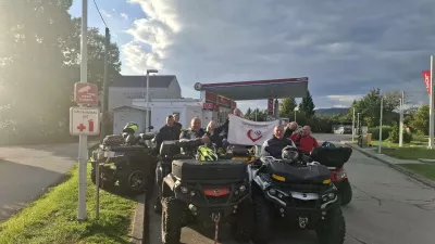 Paraplegiki na poti v Črno goro