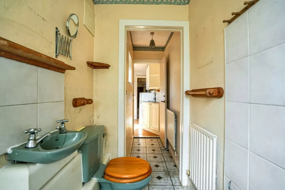 Inside the 7ft wide Victorian property in Chatham, Kent. One of Britain's thinnest homes is up for auction - a two-bedroom terrace house standing at just 7ft wide. The empty Victorian property in Chatham, Kent, is being auctioned this week with a guide price of just �75,000. The fixer-upper has a bedroom which is a tiny 4ft 7ins wide and the total floorspace for the house is a measly 49 sq metres. Photo released 15/09/2025,Image: 1037660122, License: Rights-managed, Restrictions: Editorial use, commercial use may require additional licenses. We don't use AI to make images which could be mistaken for news photos. AI use will be clearly indicated. Supplied on condition you ensure personal data is processed in compliance with UK GDPR, Model Release: no