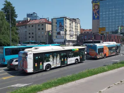 Ljubljanski potniški promet - mestni avtobus - oglaševanje - javni potniški promet - LPP - oglasne površine