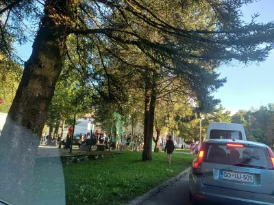 Evakuacija zaradi bombe v Kanalu. Foto: bralec