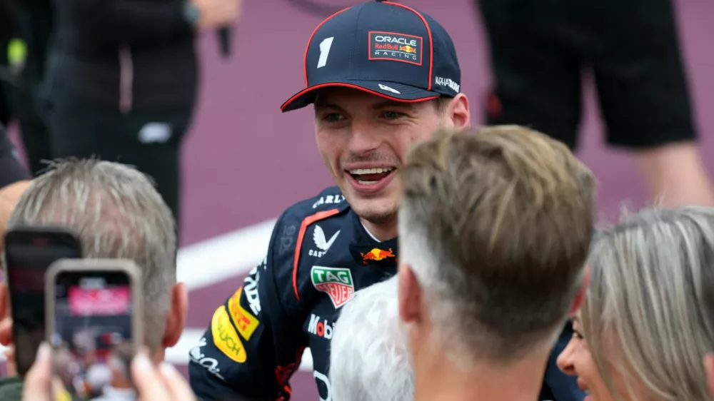 Formula One F1 - Azerbaijan Grand Prix - Baku City Circuit, Baku, Azerbaijan - September 21, 2025 Red Bull's Max Verstappen celebrates winning the Azerbaijan Grand Prix REUTERS/Leonhard Foeger