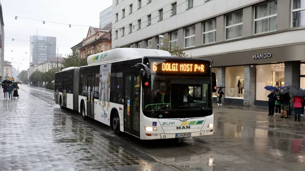 Mestni avtobus, LPP, Ljubljanski potniški promet, avtobus