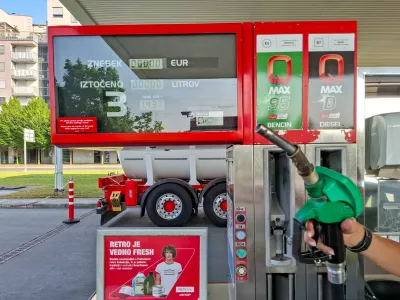 12.06.2025 - Petrol - Bencinska črpalka - točenje goriva - bencinFoto: Luka Cjuha