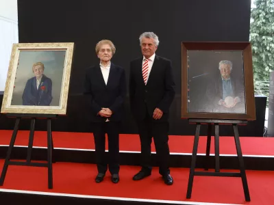 Julijana Žibert in prof. Janez Koželj09.05.2024 - slavnostna seja mestnega sveta Mestne občine Ljubljana ob mestnem prazniku, na kateri bo župan Zoran Janković podelil najvišja priznanja mestaFOTO: Luka Cjuha