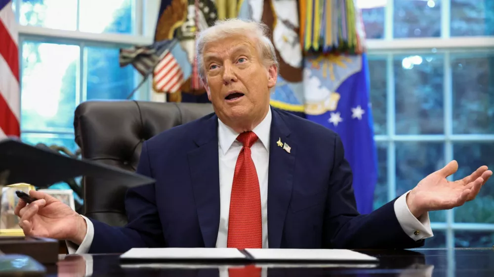 U.S. President Donald Trump speaks about his memorandum on the implementation of the death penalty in Washington D.C, at the White House in Washington, D.C., U.S., September 25, 2025. REUTERS/Kevin Lamarque