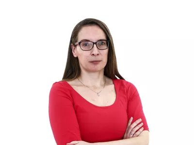 Vanja BrkićZA ONLINE - Redakcija Dnevnik 2024 - portreti za komentarje in kolumne - kolumnisti - komentatorji – novinarji - portret //FOTO: Luka Cjuha