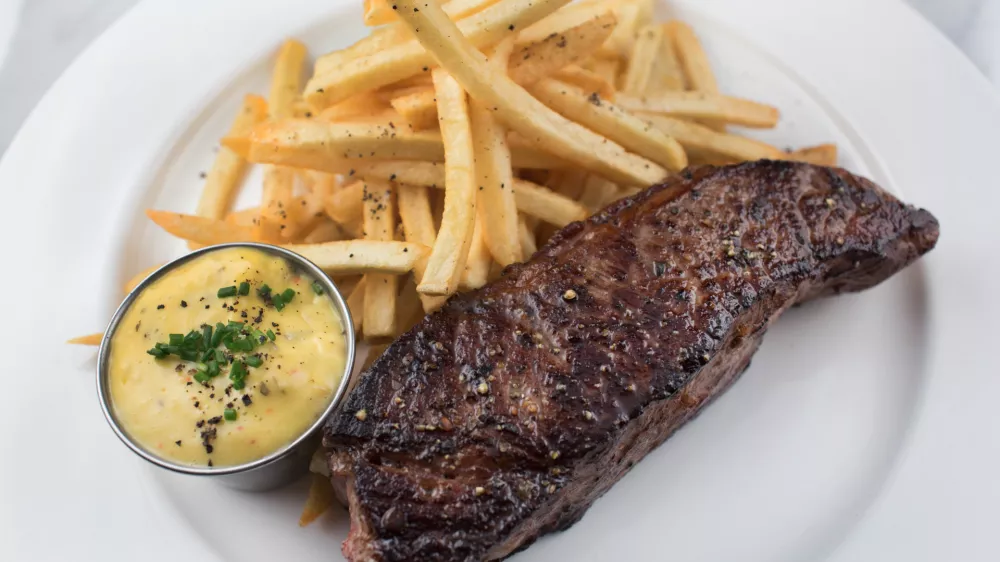 Steak Frites with / Foto: Alexandralaw1977