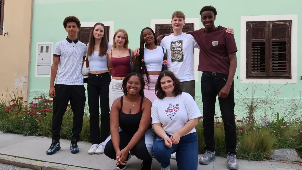 projekt Erasmus+, izmenjava dijakov, študentov, učencev, Gimnazija Tolmin, Dora Lipušček, Jana Kragelj, Lara Bucik, Brin Krivec, Aleksander, Andrea, Rodrigue, Malaika Kloh / Foto: Nataša Bucik Ozebek