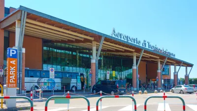 Tudi med Slovenci priljubljeno letališče / Foto: Istock