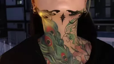 Vrhunski umetniki zmagujejo na mednarodnih tekmovanjih, stranke pa prihajajo celo iz tujine, da bi se tetovirale pri njih. Foto: Red Waikiki