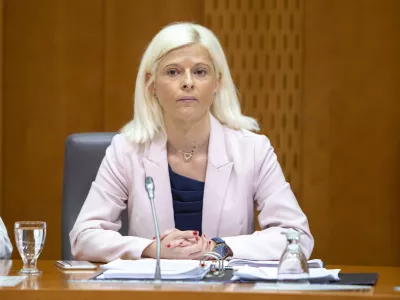 ﻿Ksenija Klampfer, kandidatka za ministrico za delo, družino, socialne zadeve in enake možnost - 06.09.2018 - Odbor DZ za delo, družino, socialne zadeve in invalide - predstavitev Ksenije Klampfer, kandidatke za ministrico za delo, družino, socialne zadeve in enake možnost - zaslišanje ministrskih kandidatov za vlado Marjana Šarca - //FOTO: Matjaž Rušt