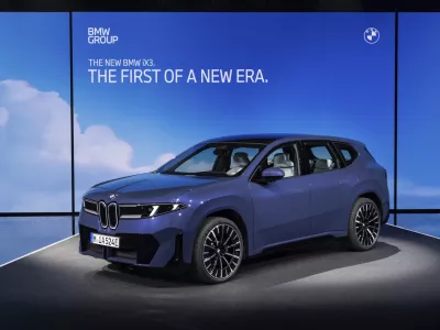 Električni BMW iX3 postavlja nove standrade, saj bo njegov doseg znašal preko 800 kilometrov. 