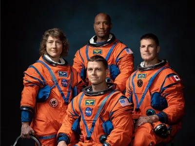 Posadka, ki čaka na pot: Reid Wiseman, Christina Koch, Victor Glover in Jeremy Hansen. / Foto: Nasa