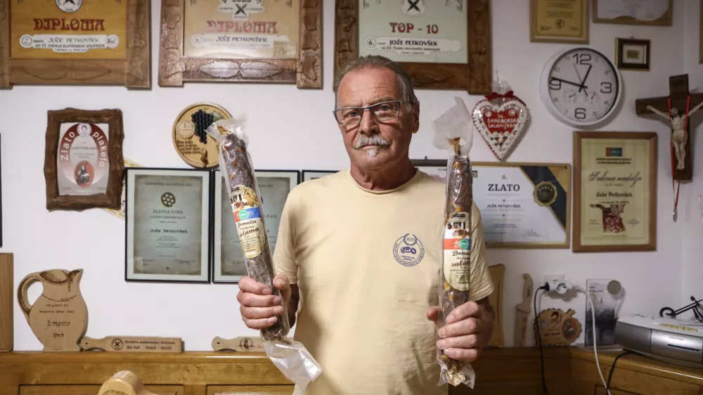 23.9.2025 - Jože Petkovšek- predsednik društva ljubiteljev salam in salamar Foto: Luka Cjuha