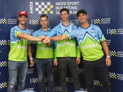 - Tim Gajser, MXGP,- Jaka Peklaj MX2,- Jan Pancar, motokros MX,- Sašo Kragelj, selektor,- 19.09.2024. - Tiskovna konferenca slovenske reprezentance za Pokal narodov v motokrosu.//FOTO. Bojan Velikonja