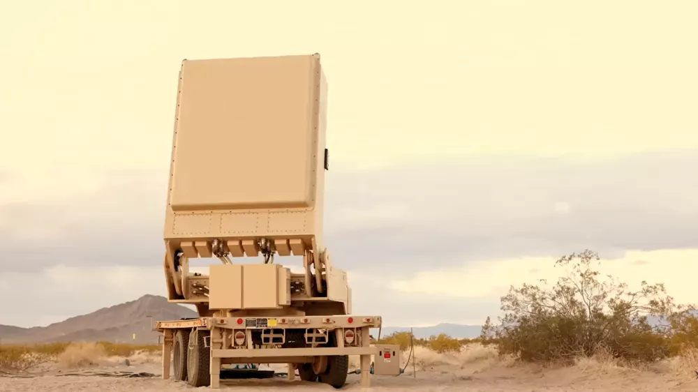 Sistem Leonidas proizvajalca Epirus iz ZDA. Mikrovalovno orožje za boj proti dronom. 