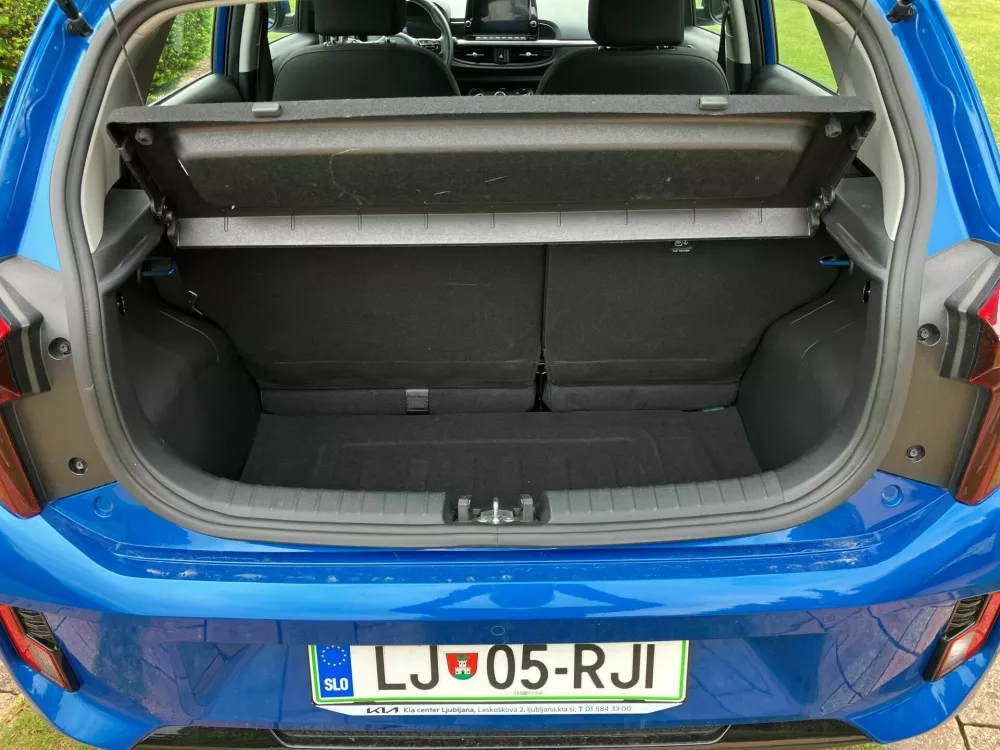 Kia picanto: Nima vsega, kar imajo veliki