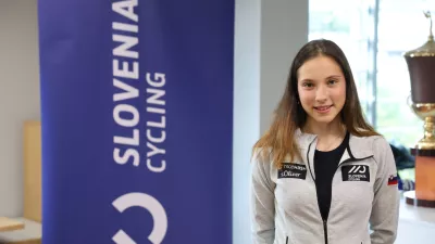 Maruša Tereza Šerkezi- 16.09.2025 - novinarska konferenca kolesarske zveze pred odhodom v Ruando//FOTO: Jaka Gasar