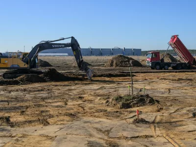 04 April 2025, Brandenburg, Grünheide: View of the expansion of the northern site at the Tesla Gigafactory Berlin-Brandenburg. The Tesla e-car plant in Grünheide, east of Berlin, was opened on March 22, 2022. Photo: Patrick Pleul/dpa,Image: 984286332, License: Rights-managed, Restrictions: GERMANY OUT, Model Release: no