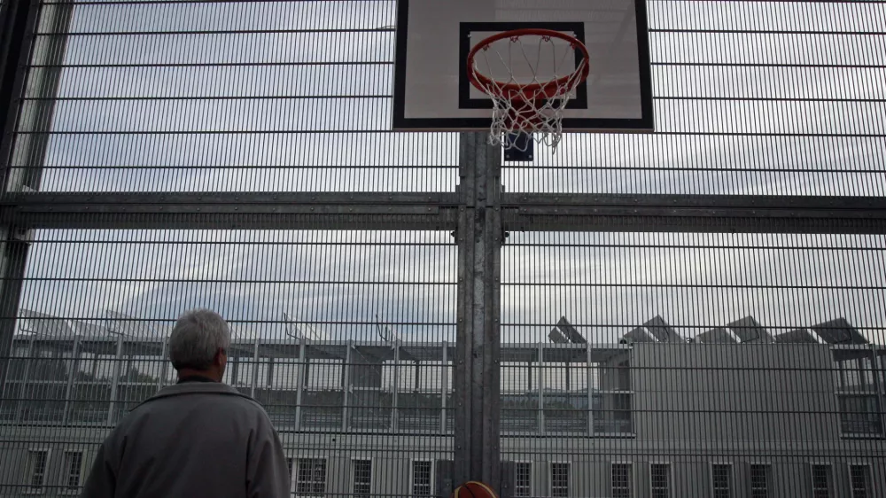 - ilustrtivna fotoggrafija - - Zavod za prestajanje kazni zapora Dob pri Mirni - zapor//FOTO: Luka Cjuha / Foto:: Luka Cjuha