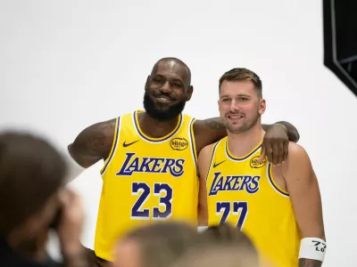 LeBron James, ko&scaron;arkar: Skozi leta se je naučil, kako ravnati z denarjem