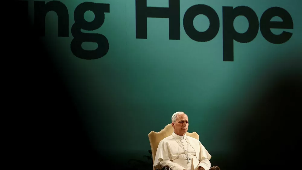 Pope Leo attends a three-day international conference "Raising Hope for Climate Justice" in Castel Gandolfo, near Rome, Italy, October 1, 2025. REUTERS/Yara Nardi