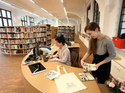 Knjižnica Rog iz mreže Mestne knjižnice Ljubljana (Mol) - 26.10.2023 - otvoritev - Javni zavod Center Rog, kreativno in družabno središče, Trubarjeva 72, //FOTO: Tomaž Skale / Foto: Tomaž Skale