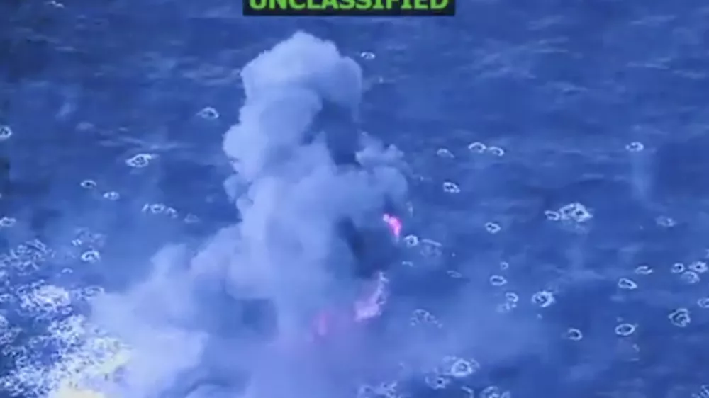 Napad na tihotapski čoln ob obali Venezuele.