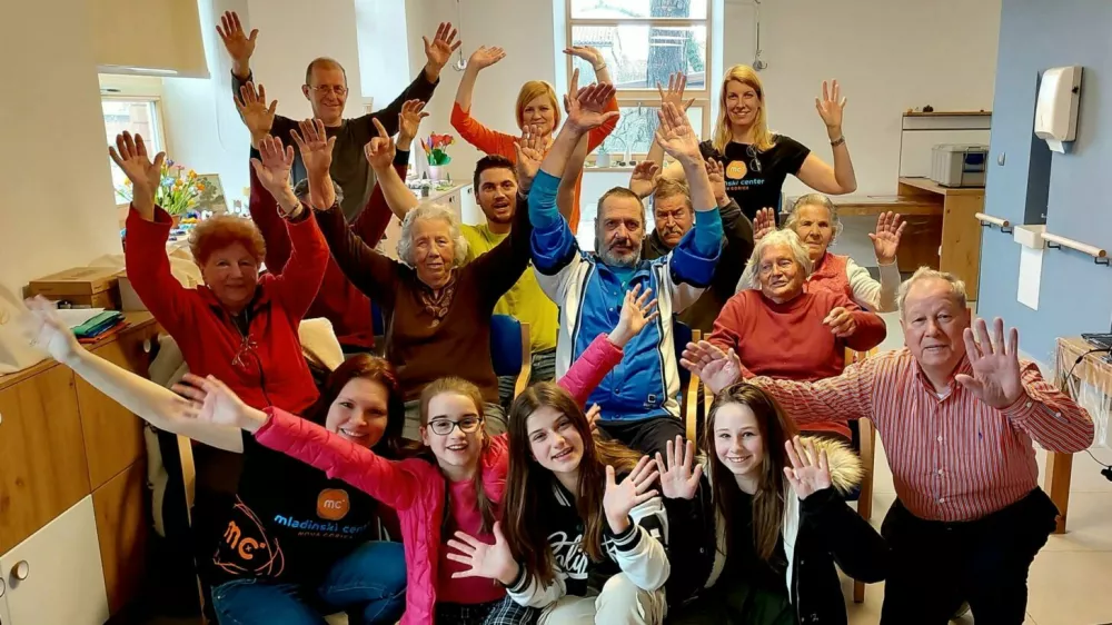 Hiša dobre volje komen / Foto: Nn