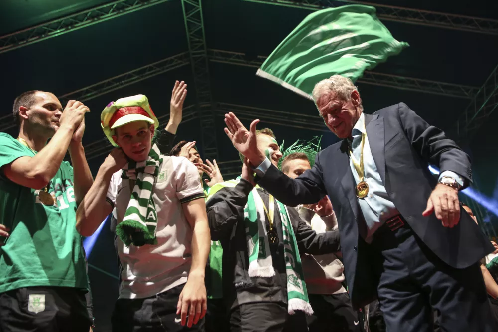 ﻿predsednik NK Olimpija Ljubljana Milan Mandarić - 21.05.2016 - nogomet Olimpija: Krka, Prva liga - zadnji krog - tekma zadnjega kroga slovenske lige - NK Olimpija je uradno postala državni prvak ///FOTO: Luka Cjuha.