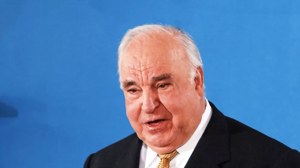 nekdanji kancler helmut kohl