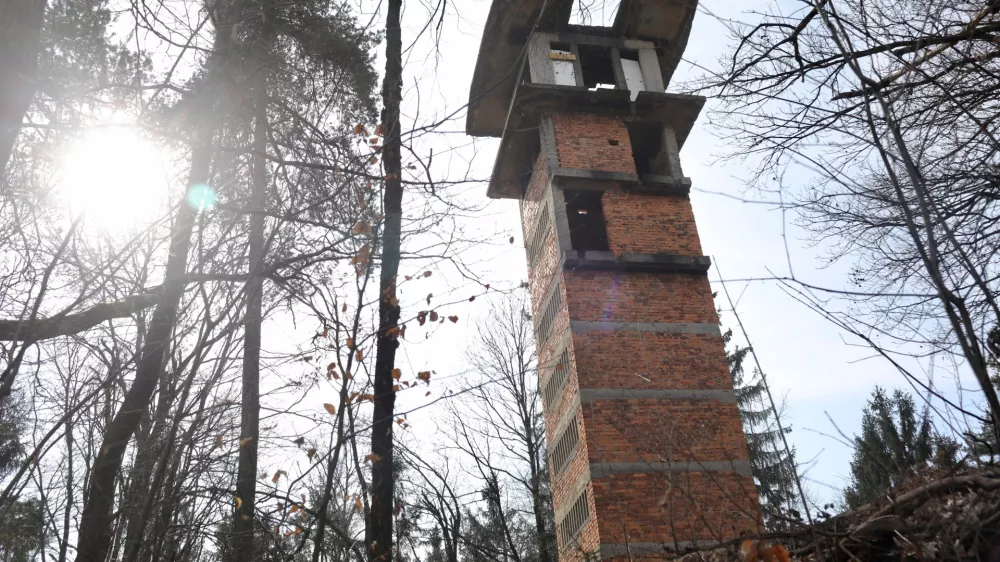 ﻿Stolp Galetove skakalnice, Galetova skakalnica