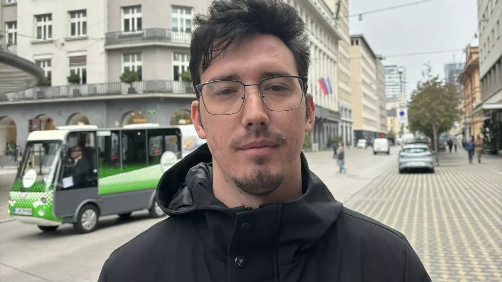 (ANKETA) O zastojih mestnih avtobusov, ki niso redkost