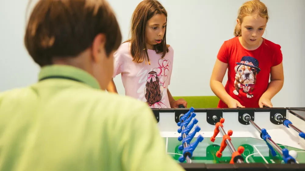 OŠ Simona Jenka opremili s poligoni učenja za življenje