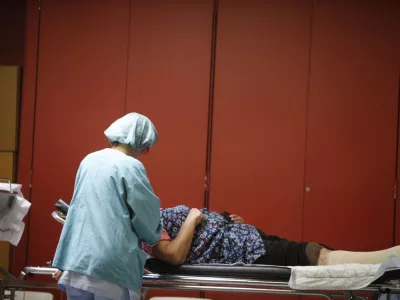 Urgenca UKC - Urgentni kirurški blok  - ilustrativna fotografija - zdravstvo - zdravniki -  ///FOTO: Luka Cjuha///FOTO: Luka Cjuha