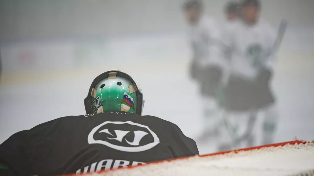 Ljubljana, dvorana Tivoli.Novinarska konferenca ob prvem uradnem treningu Hokejskega kluba Olimpija Ljubljana.