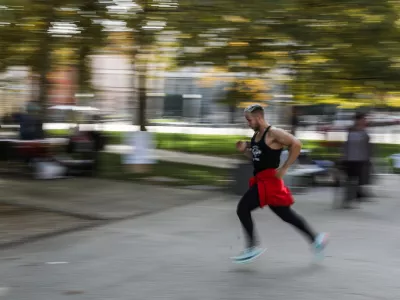 - 11.10.2025. - Sombolična fotografija, priprave na maraton, tek, rekreacija, zdravo življenje.//FOTO: Bojan Velikonja / Foto: Bojan Velikonja