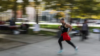 - 11.10.2025. - Sombolična fotografija, priprave na maraton, tek, rekreacija, zdravo življenje.//FOTO: Bojan Velikonja / Foto: Bojan Velikonja