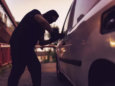 Kateri avtomobili jih najbolj privlačijo? / Foto: Istock