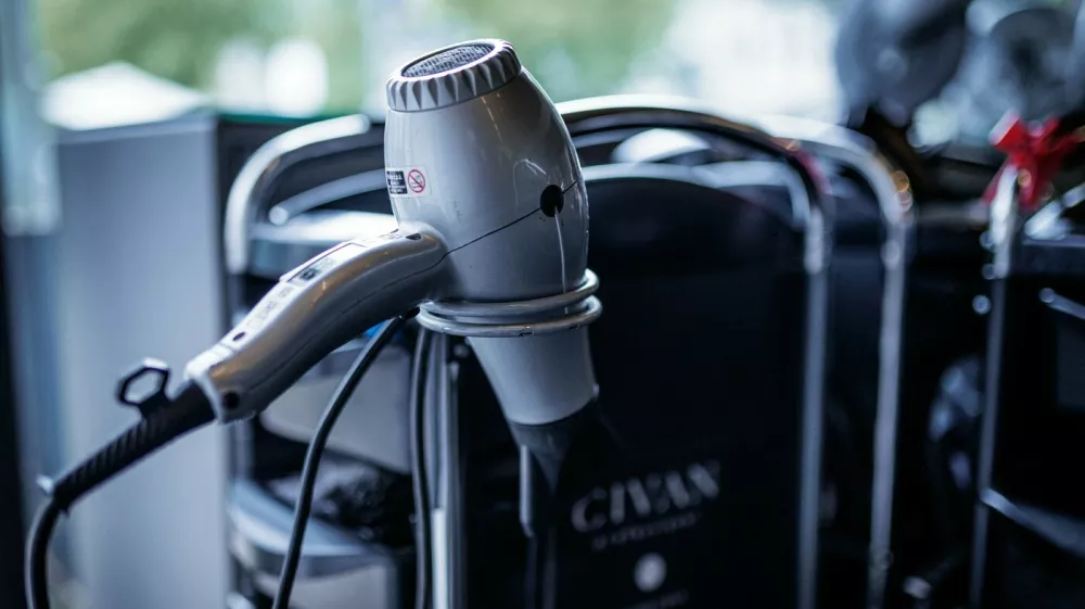 A hairdresser's hairdryer, photographed at the Coiffeur Sivan hair salon in Berlin, April 22, 2024.,Image: 869086208, License: Rights-managed, Restrictions: GERMANY OUT, Model Release: no