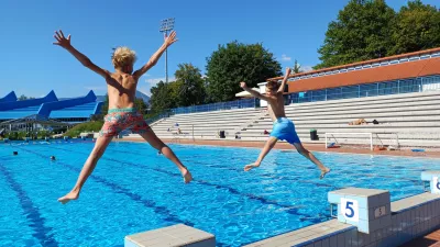 Direktorja kranjskega zavoda izbrali mimo pravil