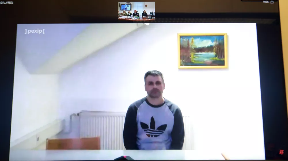 Obvezno zdravljenje: Ko ju je zabodel, se je počutil "fantastično"