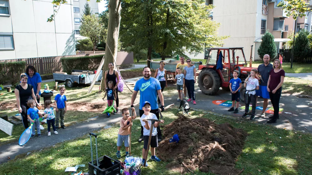Ko sosedje zavihajo rokave