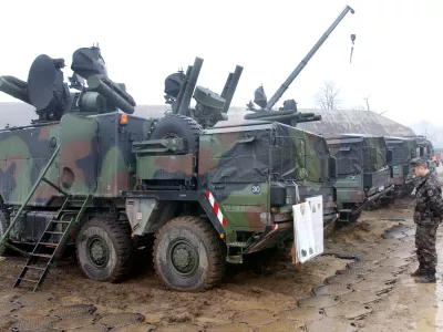 Slovenska vojska, vojaki Poček, Roland - protiletalski raketni sistem