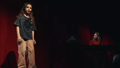 Milo Rau & NT Gent: Medejini otroci, predstava