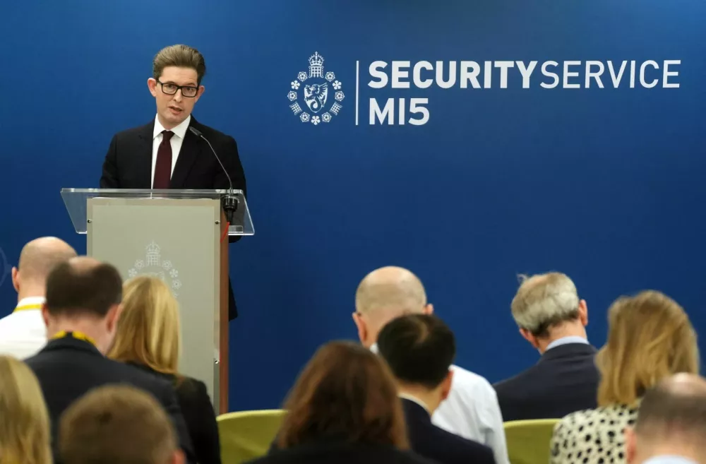 Director General of MI5 Ken McCallum delivers the annual Director General's Speech at Thames House, the headquarters of the UK's Security Service, in London, Britain, October 16, 2025. Jonathan Brady/Pool via REUTERS